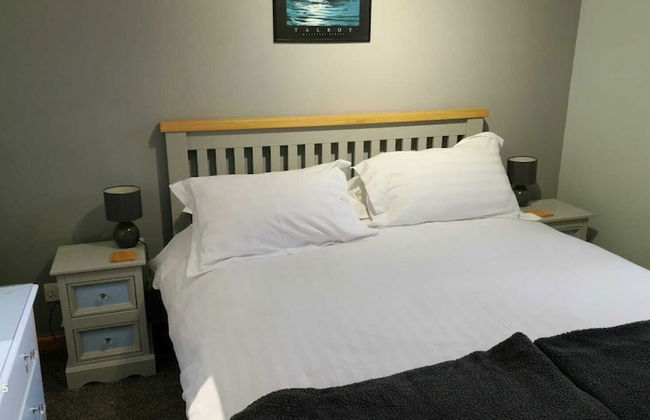 Apartment 65B - Photo 3