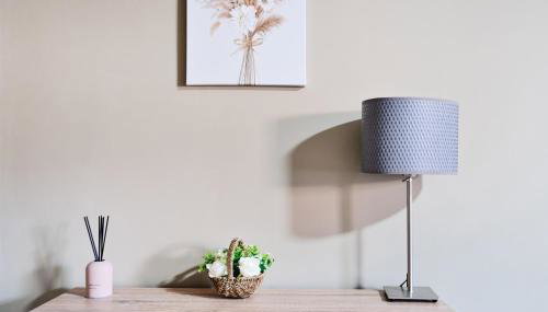 RELAXED CENTRAL HOUSE LOCATED IN WEST READING CLOSE TO TOWN CENTRE with FREE DRIVE WAY PARKING, WI FI & NETFLIX BY AI ESTATE GROUP - Foto 4