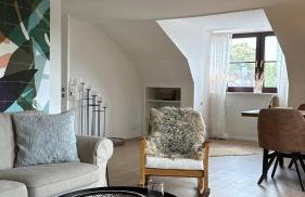 100 qm Ferienwohnung Solgård mit Balkon über den Dächern Tönnings, nahe St Peter Ording und der Nordsee - Foto 1
