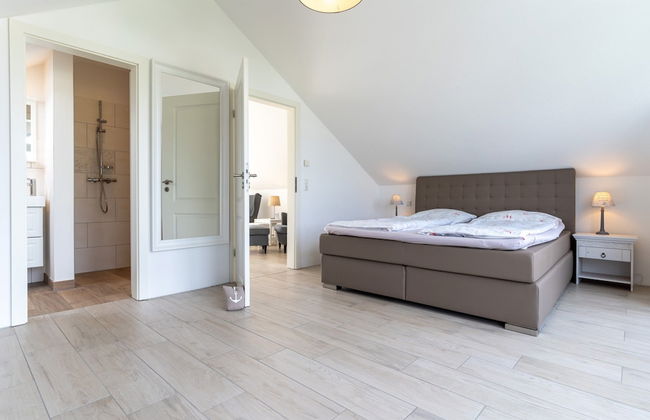 Holiday Home in Tonning With Harbor Views - Photo 4