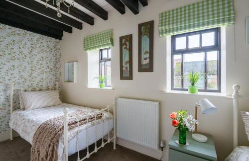 Hill House Farm Cottages - Foto 32