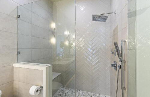 500 ft to beach Upscale Beach Home Golf Cart with Fire pit For 14 - Foto 27