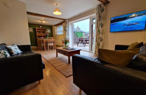 Cowman's Cottage - Photo 4