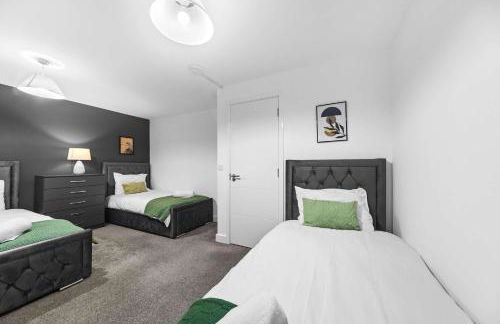 Contractor & Family Friendly 4-BR House - Leads - Photo 16