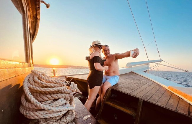 Faliraki Crociera al tramonto con Aperol Spritz illimitato, birra e vino - Foto 2