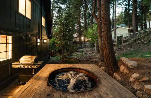 Rous Cabin Getaway Hot Tub - Foto 35