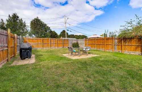 Beachfront, Dog-Friendly Milford Getaway with Yard! - Foto 2