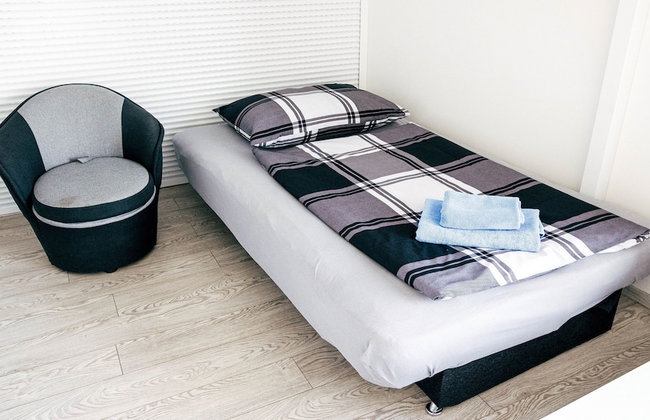 Cozy Apartment with Big Terrace - Karlín - Foto 8