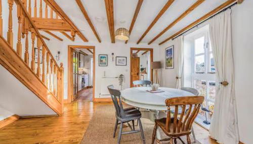 Charming Family Stables Conversion - Pass the Keys - Foto 2, Other