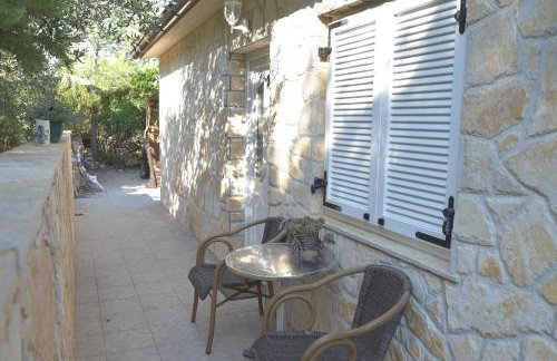 Apartments by the sea Milna, Vis - 8917 - Photo 11