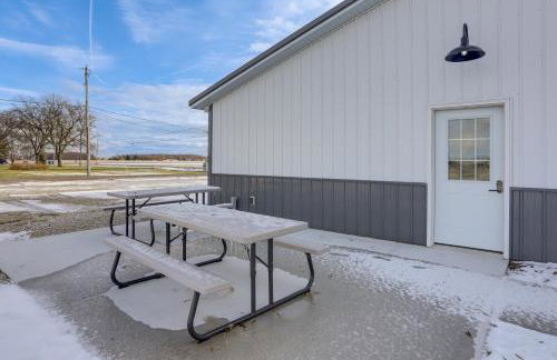 Patio and Parking! Modern Bunkhouse Near Lake Erie - Foto 23