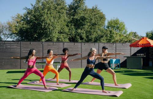 Most EPIC Austin Experience! La Dolce Vita Villa - Foto 35