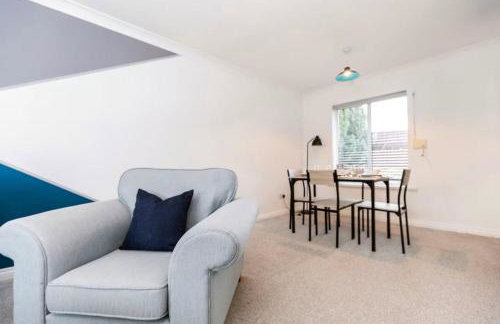 DiscountsContractorsWIFIFree ParkingSmart TV - Foto 11