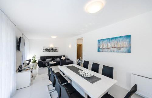 Apartments Menalo - Photo 12