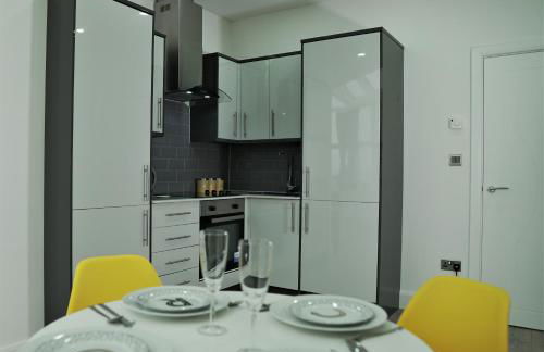 Sapphire House Apartments - Photo 68