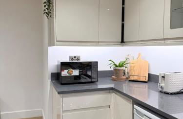 Market Town Hideaway - Photo 16