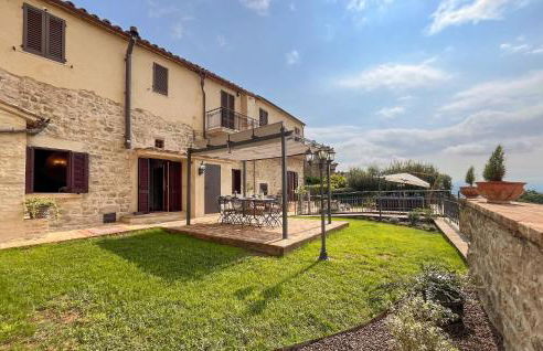 Lovely Apartment In Civitella Benazzone - Foto 14