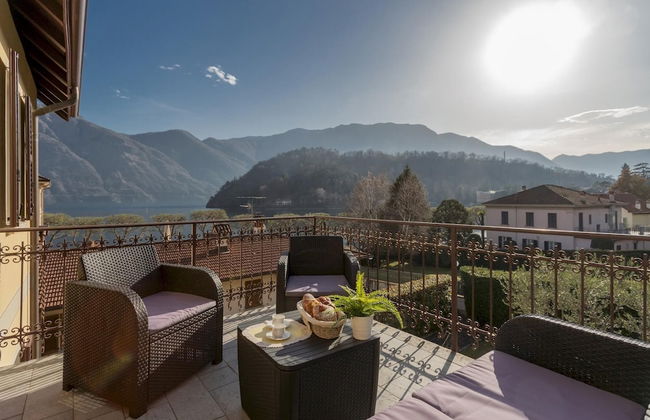 Villa Ida in Lenno With 3 Bedrooms and 2 5 Bathrooms - Photo 12