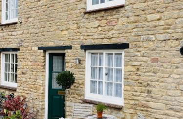 Havelock Cottages - Photo 1