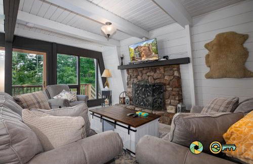 The Country Squire - Photo 17