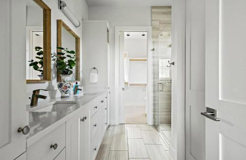 Scenic Lake Travis Farmhouse - Pickleball - BBQ - Foto 14