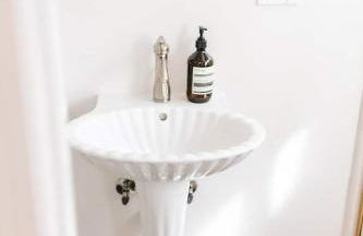 Oasis East Sac Charming Home with Saltwater Pool and Casita - Foto 17