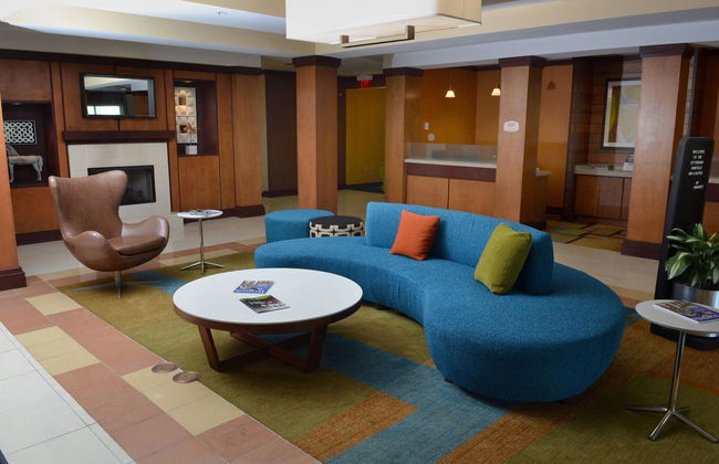 Fairfield Inn & Suites Marriott Effingham - Foto 1