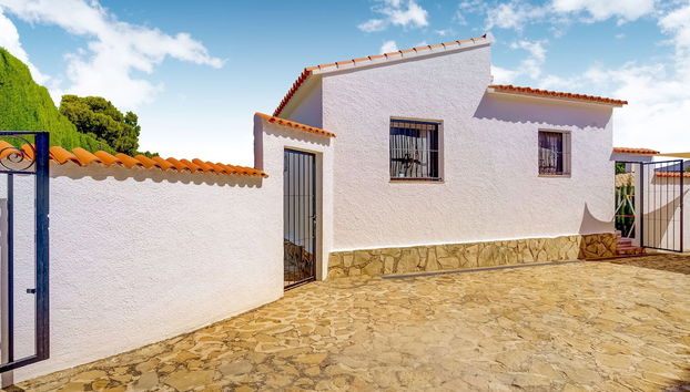 Serene Villa in Calpe With Private Swimming Pool - Foto 2, Imagen principal