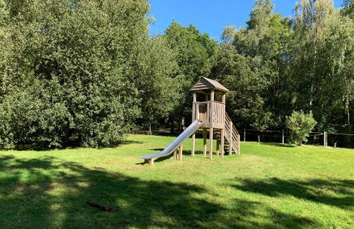 Lazy Bear Lodge with Hot Tub - Finlake Resort and Spa in Devon - Foto 37