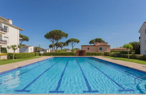 Apartament amb piscina i aparcament - Baixos amb jardinet - Foto 13