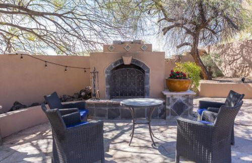 Desert Paradise Pool Spa Pickleball Putt Green - Foto 60