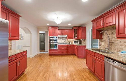 Single Story Fully Fenced Pet Friendly Bungalow in the Arts District - Foto 18