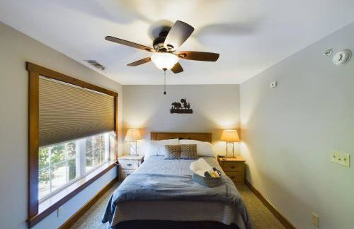 Camp 4 Ski-in-out Townhome with Hot Tub - Foto 8