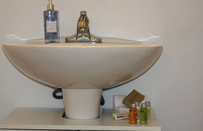 Downtown Loft Style Condo Heated Parking - Photo 29