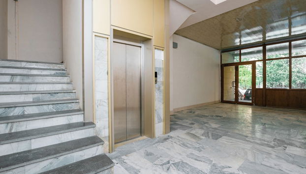 Entrada (vista interior)