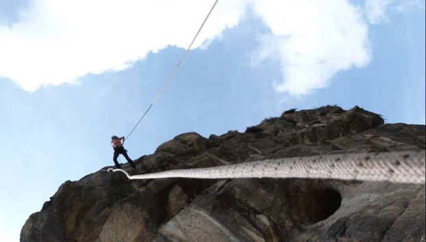 Suesca Rappelling Tour - Foto 4