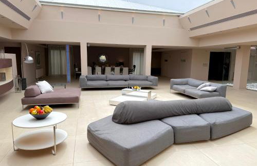 Blue Angel Villa Luxury Seafront Estate - Foto 50