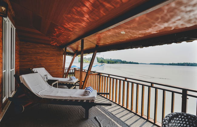 River View Villa - Photo 67