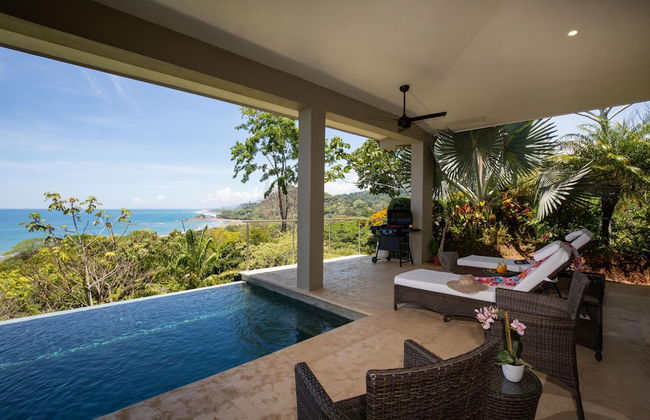 Luxe 4 Bdrm Villa w Epic Oceanview Infinity Pool - Foto 76
