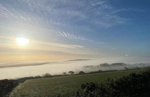 The Hut@Trefechan Wen - Coastal Coziness! - Photo 45