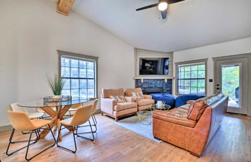 Graford Cabin with Rooftop Deck and Lake Views! - Foto 8