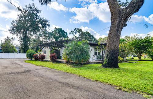 Hot Tub and Fenced Yard Tranquil Home in Valrico! - Foto 29
