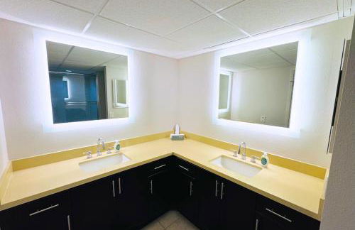 Cozy Apartment Homes On Wilshire Corridor - Foto 21