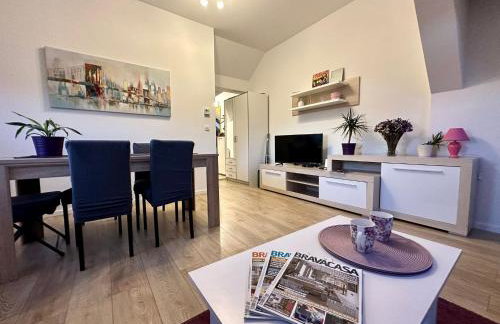 Apartment Andro,Trnje, private garage - Photo 2