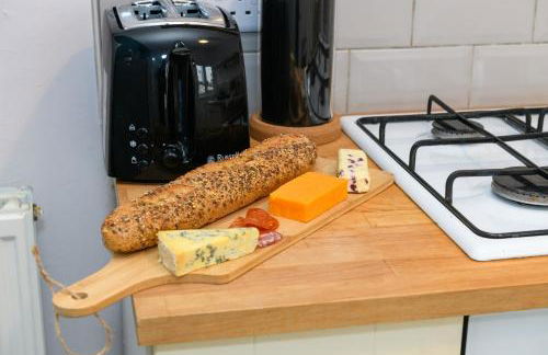 Joseph Suite - Stylish 3BR Home with Parking & WIFI - Foto 23