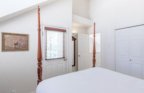 Year-Round Base with Balcony and Mtn Views in Driggs! - Foto 20