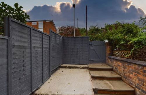 Cliff House By RMR Accommodations - NEW - Sleeps 8 - Modern - Parking - Foto 63