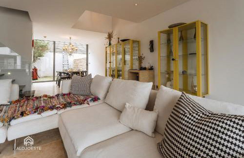 Quaint & Chic Seaside Villa - Foto 7