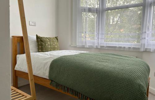 London Serviced Accommodation near Tottenham Hotspurs Football Stadium Great for Contractors - Foto 12