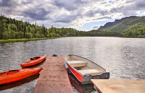 Lodge 88 - Steps to Weiner Lake with Dock and Boat! - Foto 29